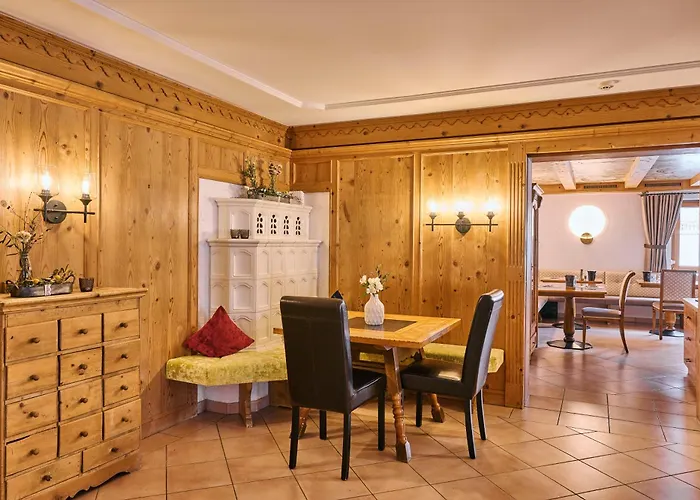 Hotel Garni Sursilva